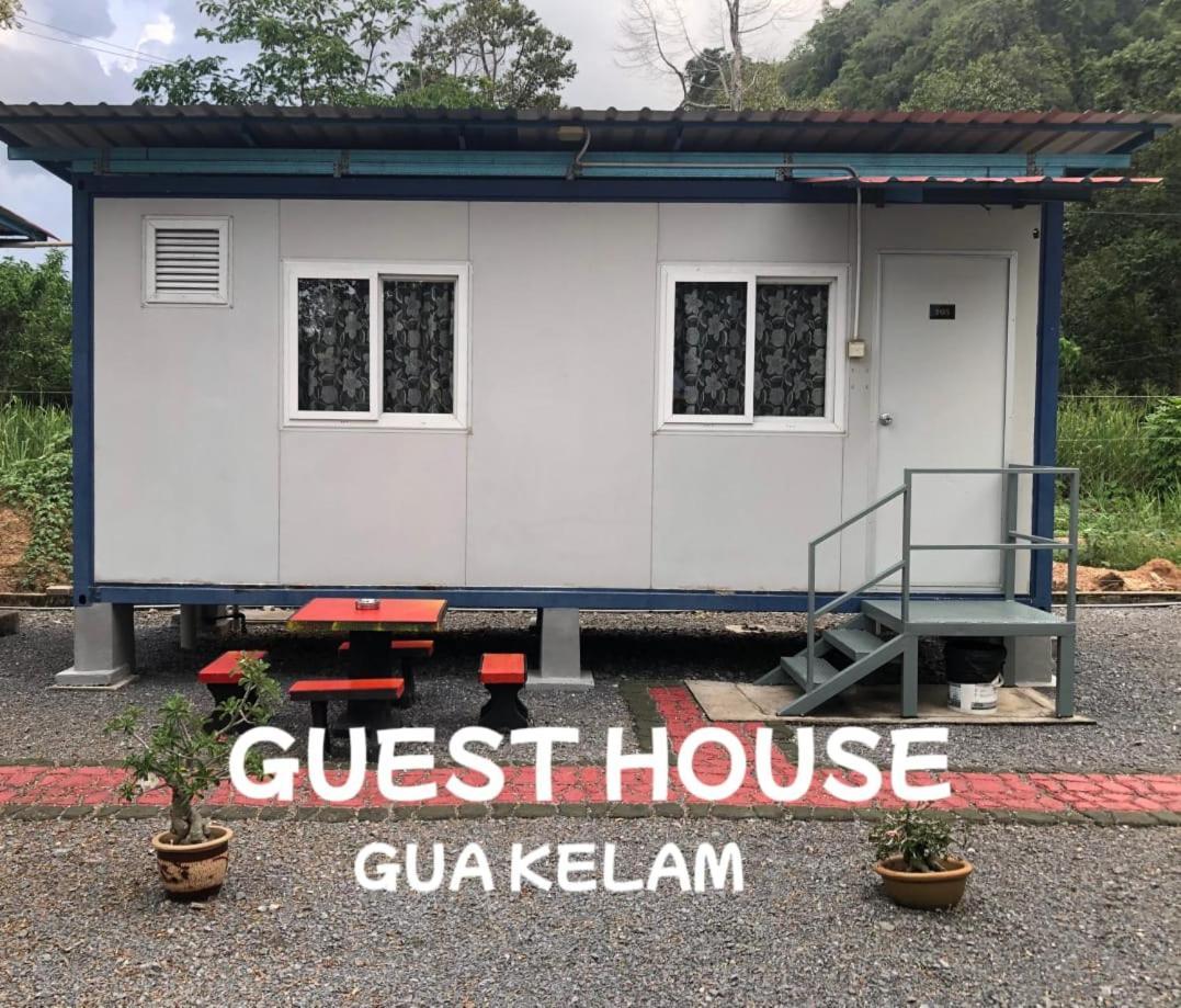 Guest House Gua Kelam Kaki Bukit Exterior foto